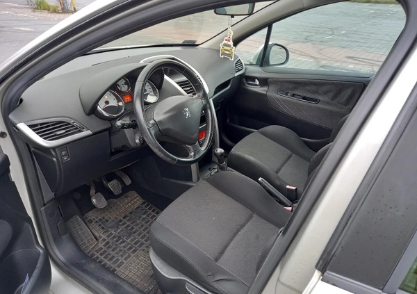 Peugeot 207 cena 4000 przebieg: 146000, rok produkcji 2006 z Kalisz małe 46